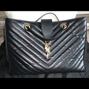 Yves Saint Laurent Classic Chain Bag